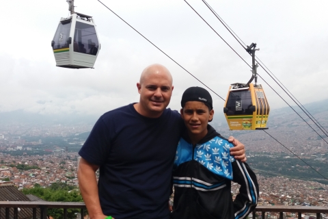 Medellín: piesza wycieczka z kolejką linową i placem Botero