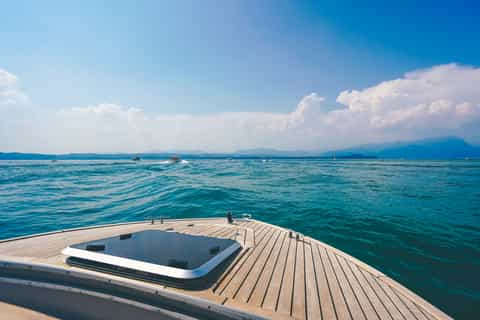 From Verona: Sirmione and Lake Garda Small Group Tour
