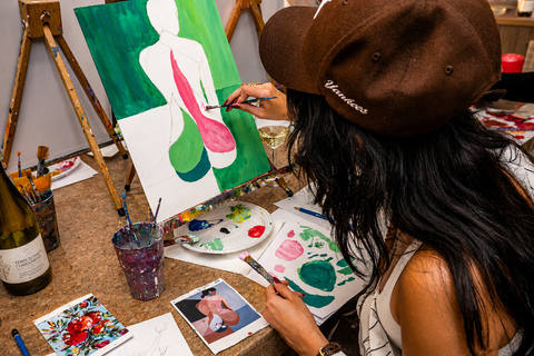 Rome: Afternoon Paint and Sip Experience in Piazza Navona