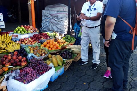 Antigua Guatemala: Gastronomic and Cultural Half-Day Tour