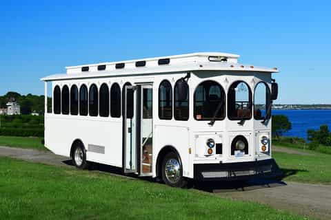 newport sightseeing trolley optional breakers admission