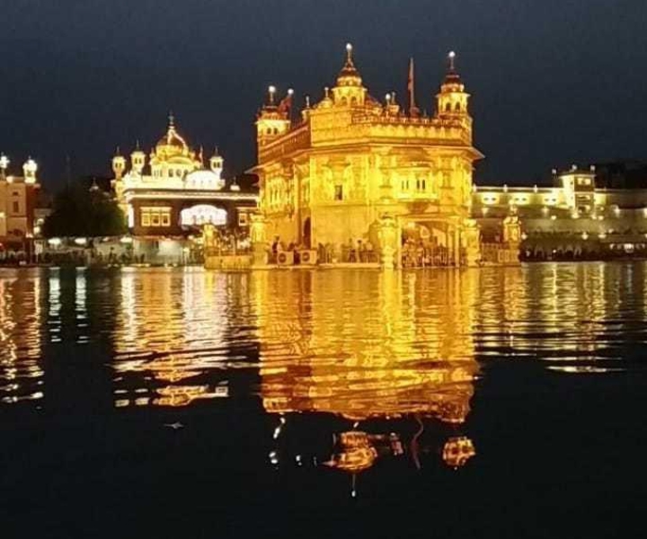 Amritsar: Small Group Sightseeing Tour with Wagah Border