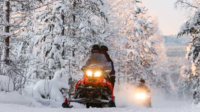 rovaniemi 2hour snowmobiling experience