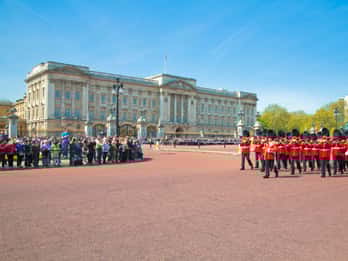 London: Royale Tour und Zeremonie der Wachablösung London: Royale Tour und Zeremonie der Wachablösung