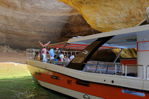 Benagil: tour per famiglie in catamarano da Lagos