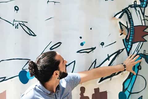 Lisbon: Street Art Walk