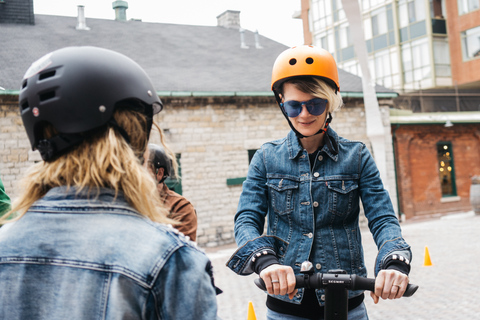 Toronto: Kort Distillery District Segway-tur