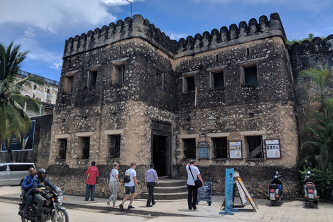 Sansibar: Changuu und Stone Town Tour mit Mittagessen