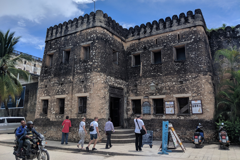 Zanzibar: Changuu-ön och stenstaden-rundtur inklusive lunch