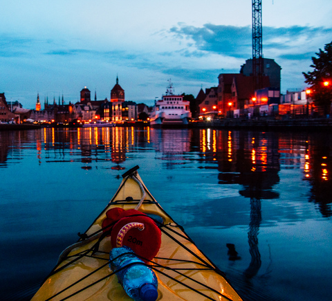 Cruises & boat tours