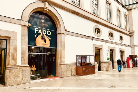 Oporto: Único Concierto de Fado en la Estación de São Bento