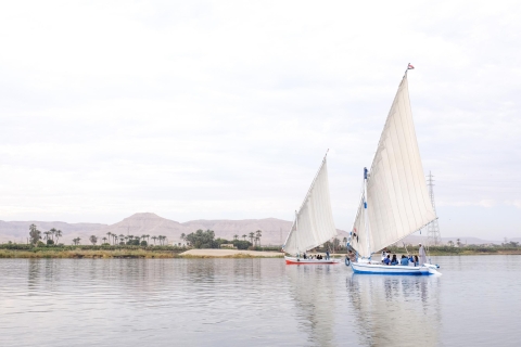 Luxor: 2-tägige Felukentour zum West- und Ostufer mit Mittag2-tägige private Tour ohne Eintrittsgebühren