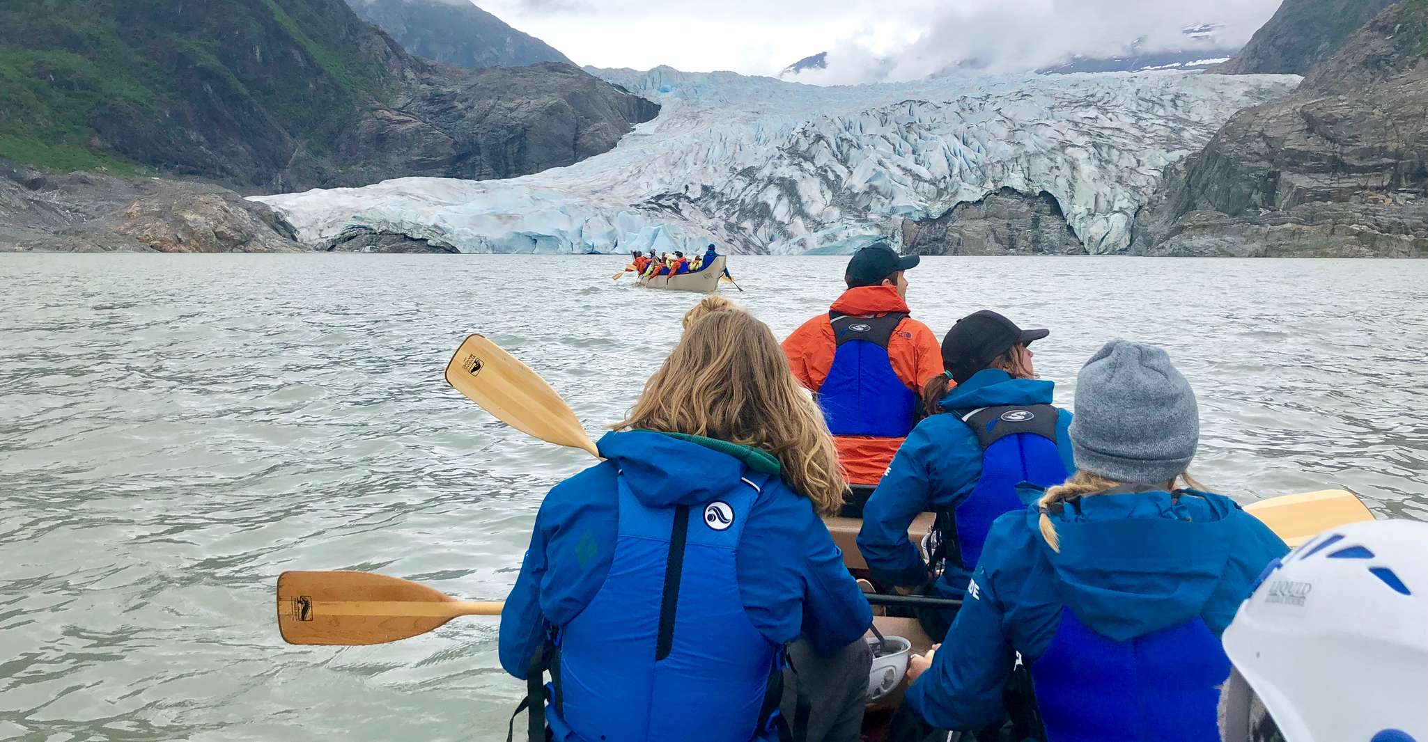 Juneau, Mendenhall Lake Canoe Tour - Hizvo