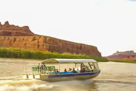 Moab: 1-Hour Express Jet Boat Tour on Colorado River
