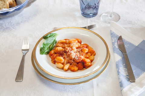 Vico Equense: visita al mercado, clase de cocina casera y cena