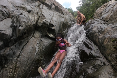 Las deszczowy El Yunque: przygoda z wędrówką i zjeżdżalniąLas deszczowy El Yunque: półdniowa wycieczka do wodospadów i wędrówka