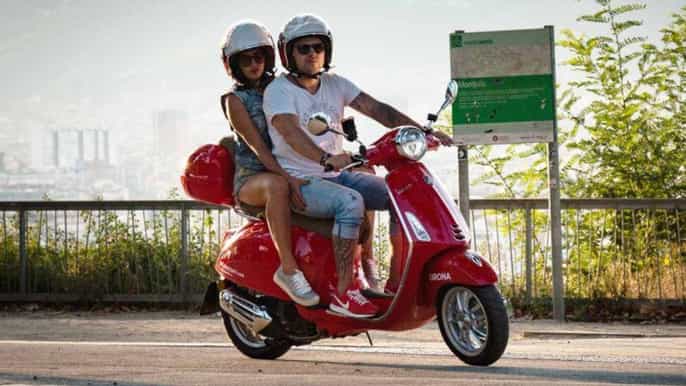 barcelona vespa 125ccm vermietung