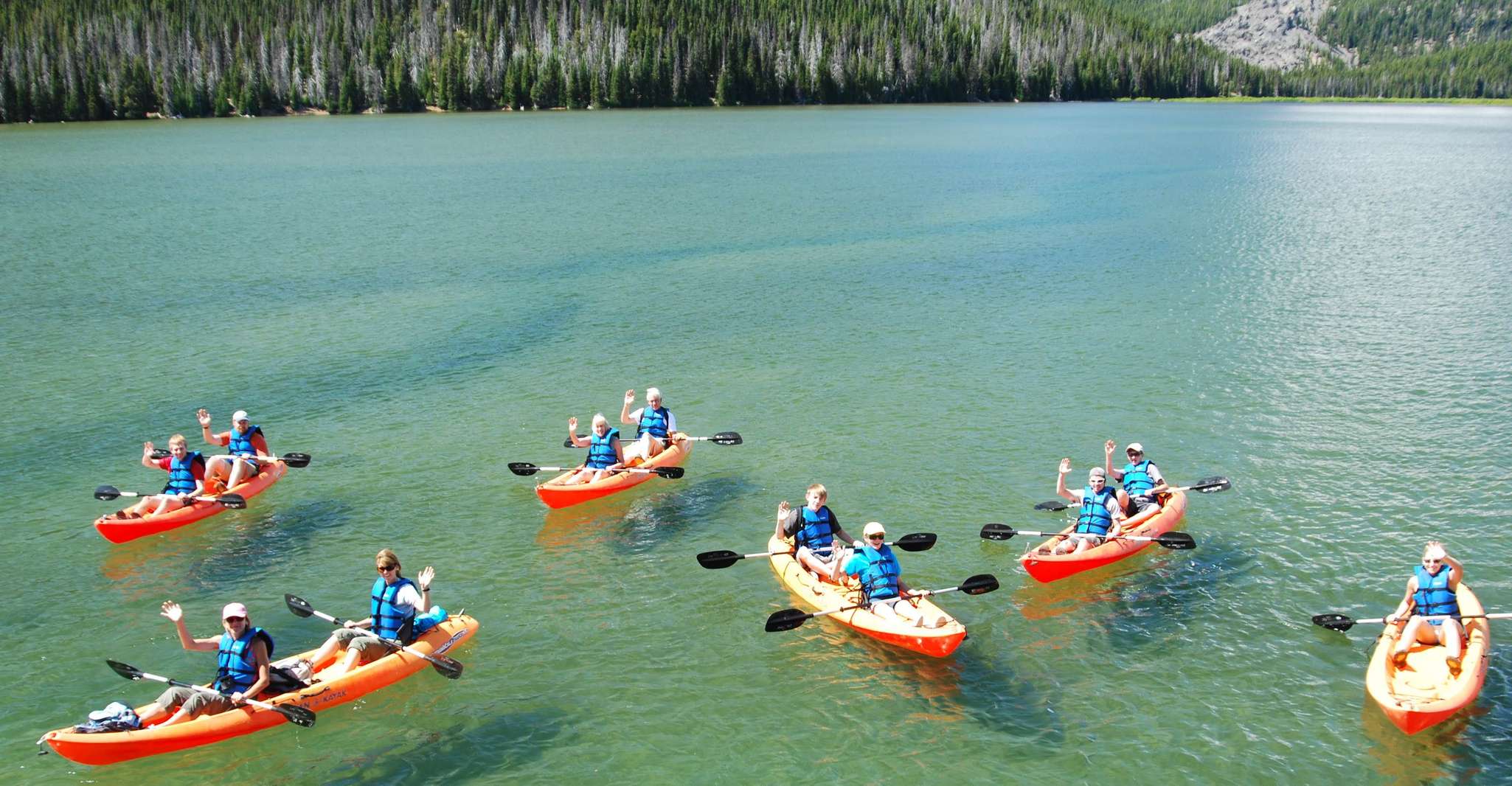 Bend, demi-journée de la visite des lacs Cascade Kayak - Hizvo