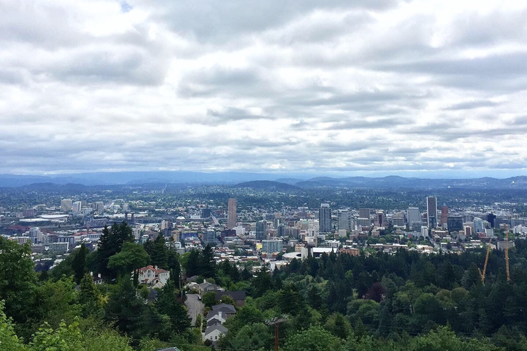 Bike Portland : ponts, quartiers, poésie et rosesBike Portland: ponts, beignes, parcs et roses