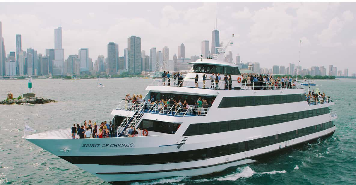 Chicago: Lake Michigan Buffet Brunch, Lunch or Dinner Cruise | GetYourGuide