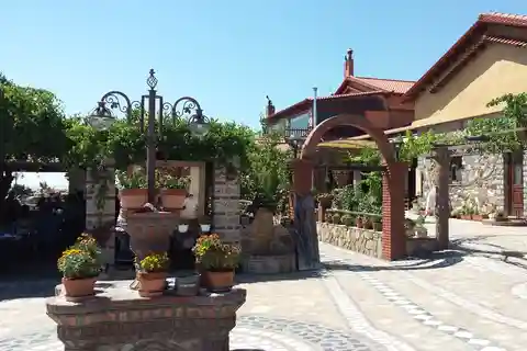 Thessaloniki: Private Traditional Villages Tour