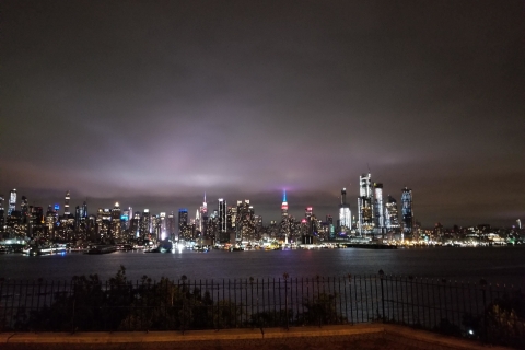New York City: Skyline-Tour bei NachtPrivate Tour für 4 Teilnehmer mit Abholung aus Manhattan