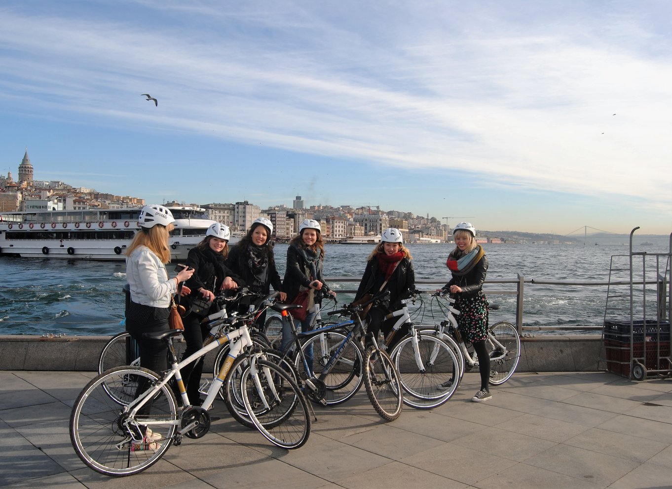 Istanbul: Eurasia cykel- og bådtur på halvdagstur