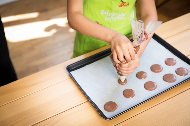 Paris: Macaron Class at Galeries Lafayette