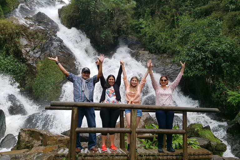 Da Medellín: tour privato El Retiro con degustazioni di ciboDa Medellín: tour privato di El Retiro con degustazioni di cibo