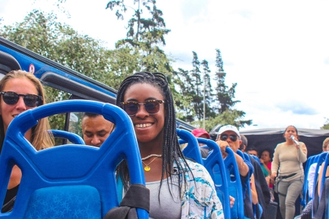 Quito: 2,5-stündige Stadtrundfahrt per BusHop-On-Hop-Off-Tour ab Naciones Unidas Boulevard
