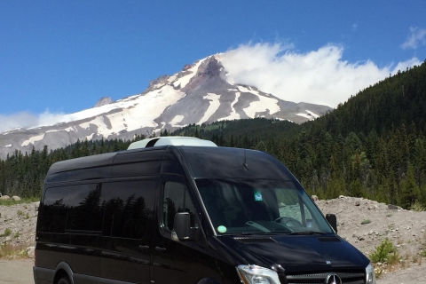 Portland: Ganztägige Tour zum Mount Hood Wein und zu den WasserfällenPrivate Tour