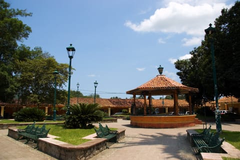 From Puerto Vallarta: El Tuito Tour with Lunch