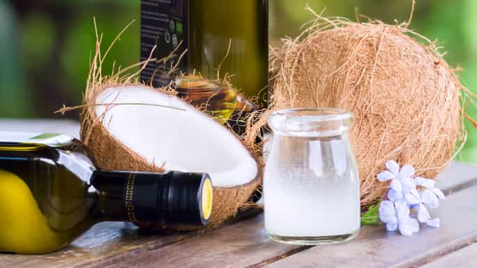 ubud virgin coconut oil making class and market tour