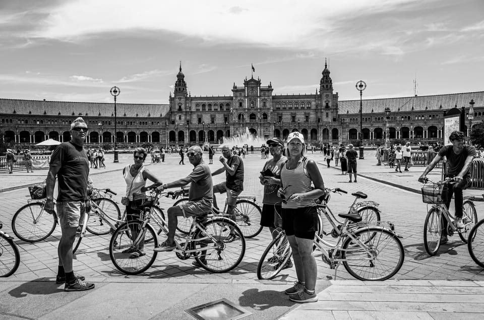 Sevilla, Stadtbesichtigung und lokale Kultur Bike Tour - Hizvo