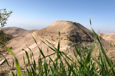 Madaba: Tour guidato in bicicletta da Nebo a Mukawer