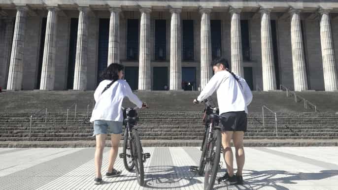 buenos aires tour de día completo en bicicleta por el sur y el norte con almuerzo