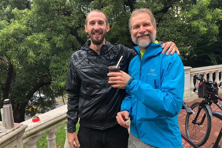 جولة بالدراجة ليوم كامل، تجربة طعام وثقافة، بحد أقصى 6 أشخاص