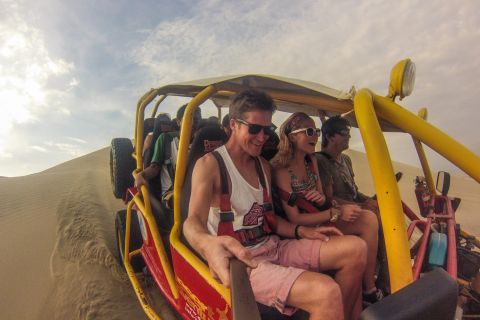 Paracas o Pisco: tour privado oasis Huacachina y paseo buggy