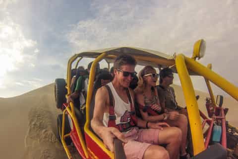 From Paracas or Pisco: Private Tour to Huacachina Oasis
