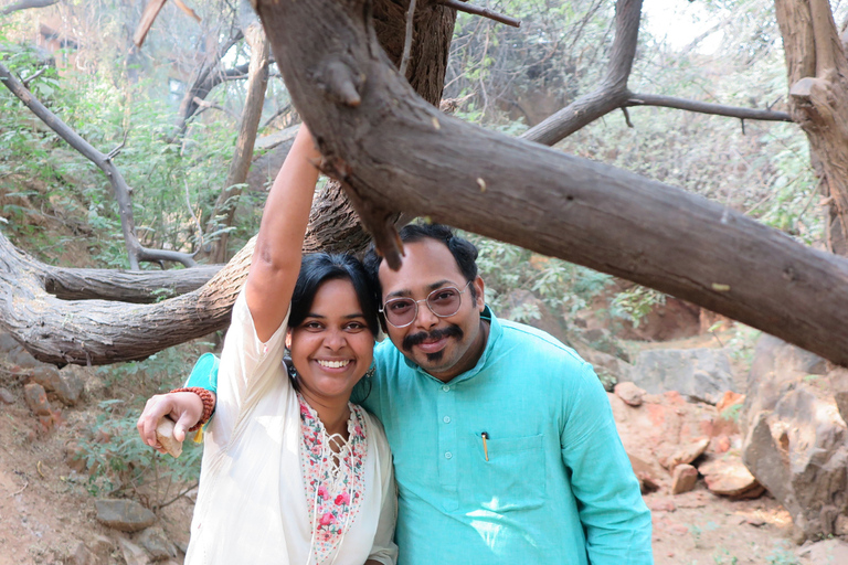 Delhi: Hidden-Gem Nature Oasis & Mudhouse Visit with Lunch