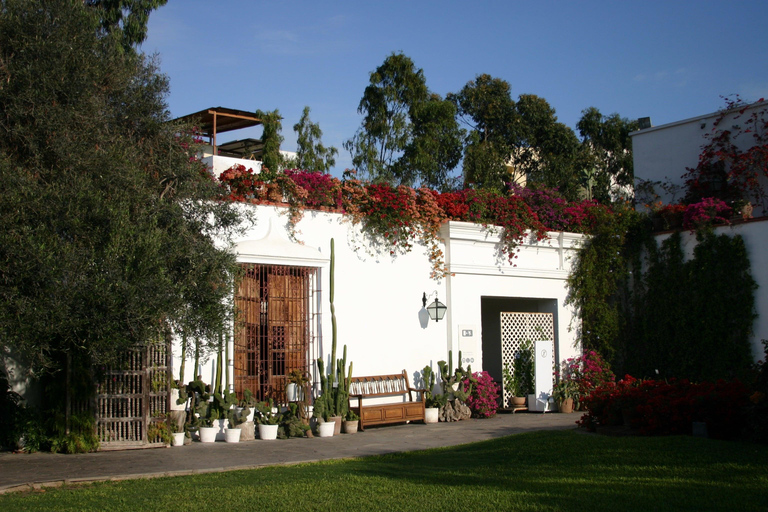 Night in Lima: Larco Museum and gourmet dinner at El Café del Museo.