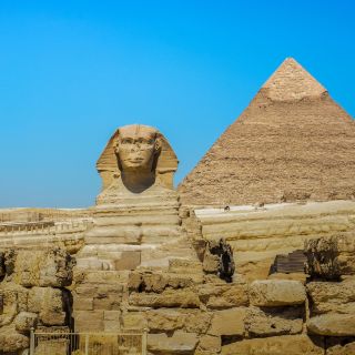 Il Cairo: tour privato delle piramidi, del museo e del bazar