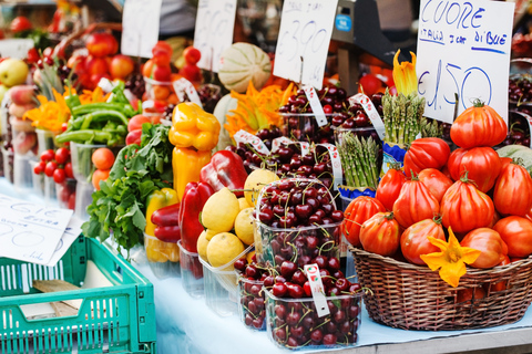 Positano: Market Tour, Home Cooking Class and Dinner Standard Option