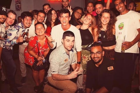 Istanbul 7-Hour Pub Crawl: Big Night Out