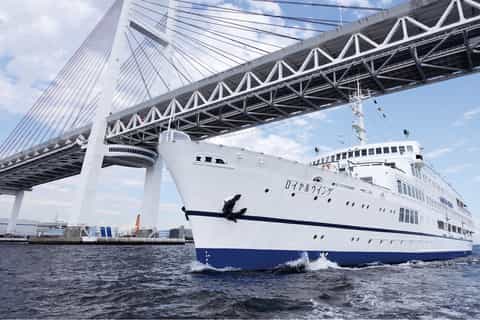 yokohama bay cruise with chinese buffet lunch or dinner