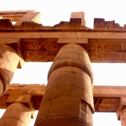 Luxor: Show de Som e Luz no Templo de Karnak com Transfers