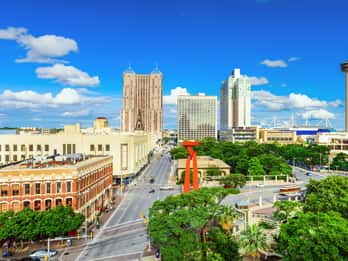 San Antonio: Tower of Americas, Flusswanderung und Bustour San Antonio: Tower of Americas, Flusswanderung und Bustour