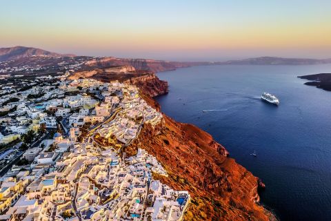 Rethymnonin satamasta: Koko päivän matka Santorinille