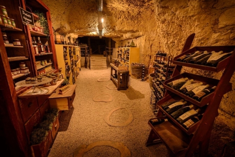 Amboise: Grotten Ambacia Bezoek en wijnproeverijAmboise: Caves Duhard Bezoek en wijnproeverij in het Frans