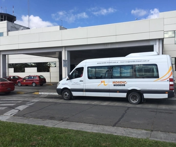 Salta: Shared 1-Way or Round Trip SLA Airport Transfer